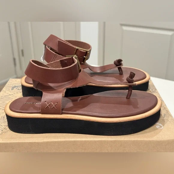 NWT Free People Hazel Flatform Sandals 9 Coconut Shell Brown Leather Toe Post - Picture 6 of 15